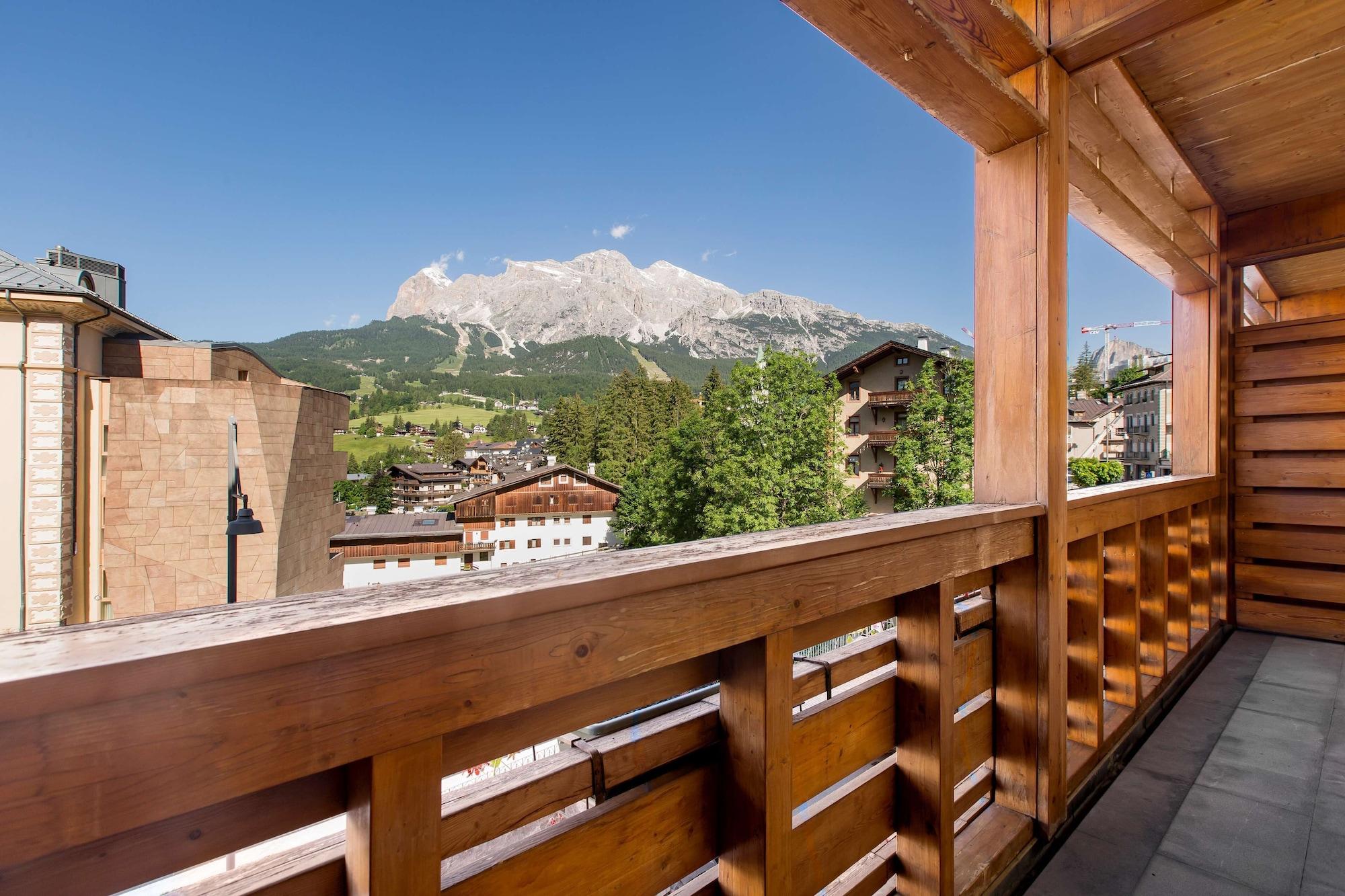 Radisson Residences Savoia Palace Cortina d’Ampezzo Extérieur photo