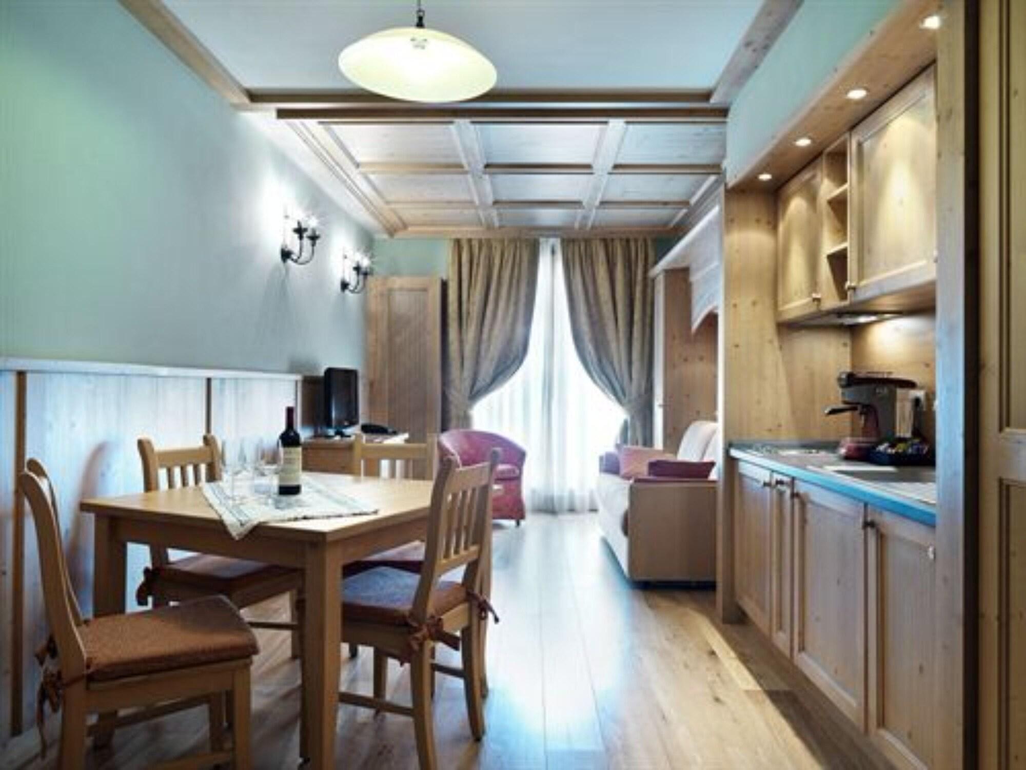Radisson Residences Savoia Palace Cortina d’Ampezzo Extérieur photo