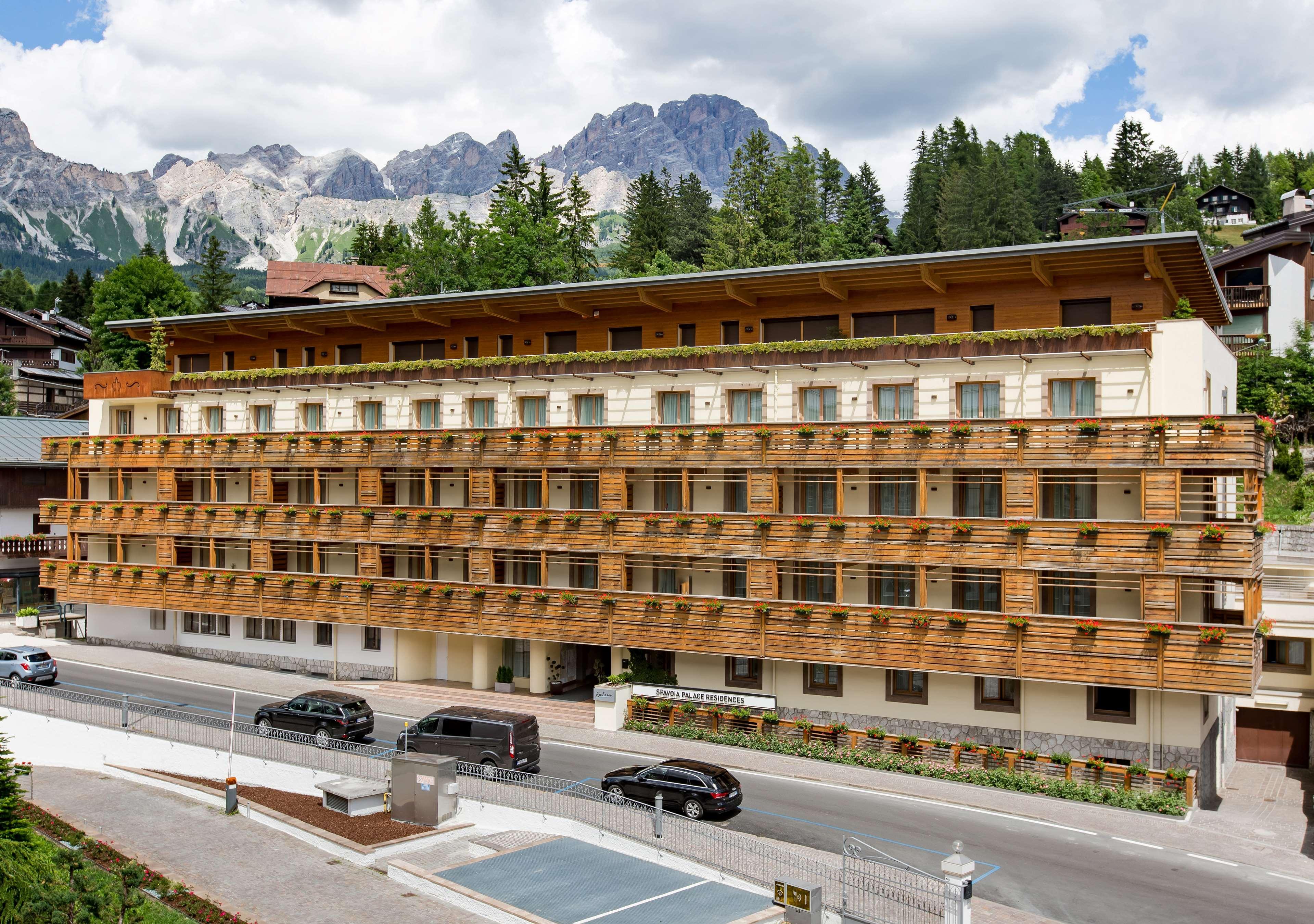 Radisson Residences Savoia Palace Cortina d’Ampezzo Extérieur photo